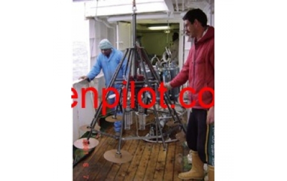 美國Ocean Instruments公司多管柱狀取樣器MC-200